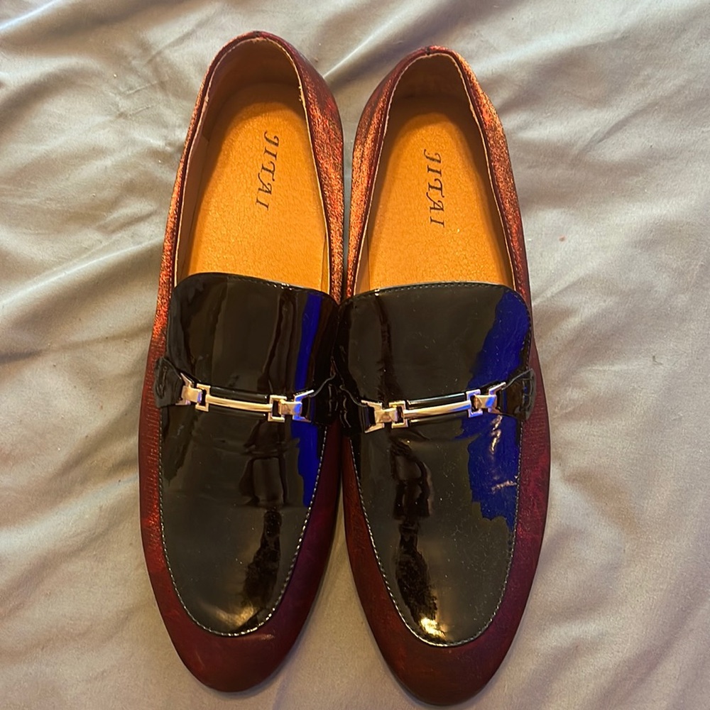 SIZE 13 Loafers dress shoes that have never been worn.